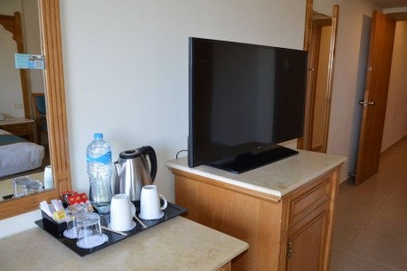 Long Beach Resort - 94