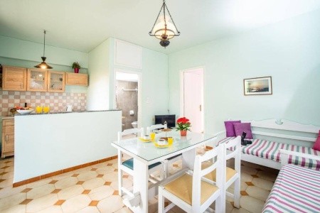 Alexandra Apartments - 16