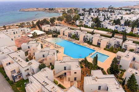 Electra Holiday Village Water Park Resort - 6