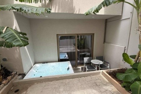 Grécko Kréta The Noverian Antama, Organic Beach Resort Chania 8 dňový pobyt Polpenzia Letecky Letisko: Praha July 2026 (29/07/26- 5/08/26)