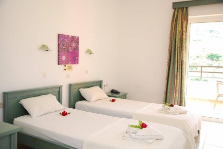 Elpis Studios & Apts - 17