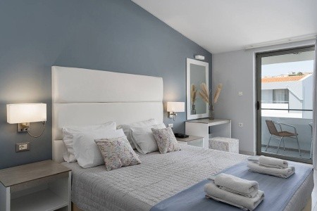 Sunrise Village - 13