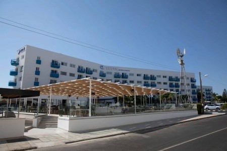 Tetyk Hotel Apartments - 15