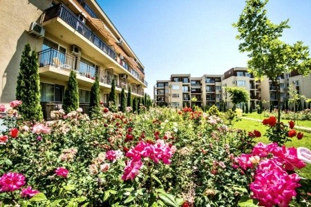 Orchid Fort Garden - 9