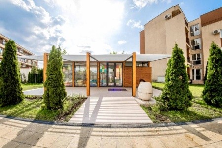 Orchid Fort Garden - 11