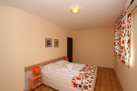 Galeria (Obzor) - 23