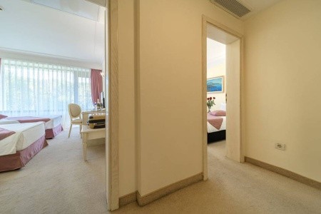 Palace (Sunny Day Resort) - 56