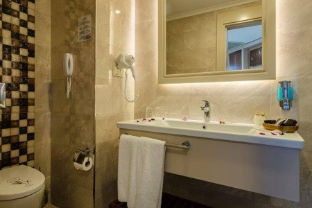 Turecko Alanya The Lumos Deluxe Resort 9 dňový pobyt Ultra All inclusive Letecky Letisko: Praha September 2026 ( 6/09/26-14/09/26)