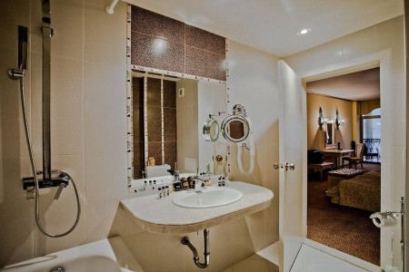 Imperial Palace (Ex. Victoria Palace) - 45