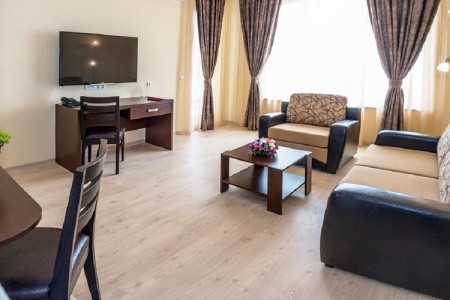 Rome Palace Deluxe - 16