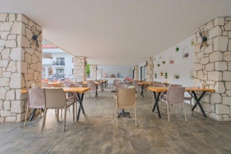 Akdeniz Beach Hotel - 7