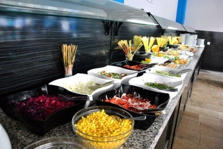 Akdeniz Beach Hotel - 14