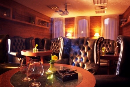 Aplend Kukucka Mountain Hotel & Residences