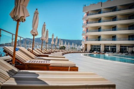 Konstantinos Palace - 25