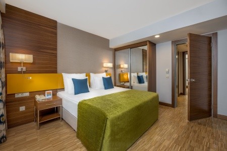 Turecko Side Blue Waters Club 8 dňový pobyt All Inclusive Letecky Letisko: Bratislava July 2026 ( 1/07/26- 8/07/26)