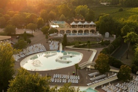 Norcenni Girasole Village - 6