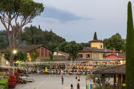 Norcenni Girasole Village - 19