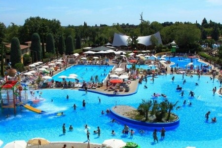 Camping Bella Italia (Peschiera Del Garda) - 1