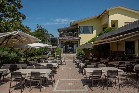 Camping Bella Italia (Peschiera Del Garda) - 17