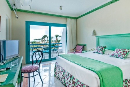 Shams Safaga Beach - 20