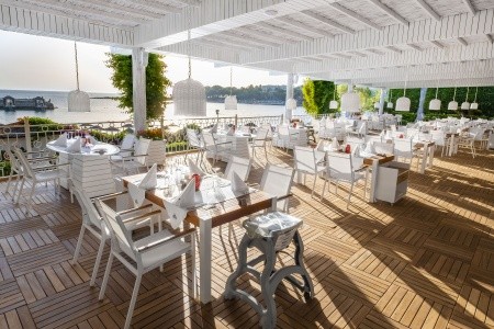 Rubi Platinum Spa Resort & Suites - 100