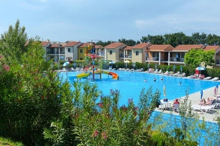 Belvedere Village Castelnuovo Del Garda - 1