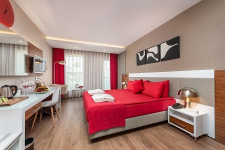 Turecko Turecká riviéra White City Resort 9 dňový pobyt Ultra All inclusive Letecky Letisko: Praha July 2026 (20/07/26-28/07/26)