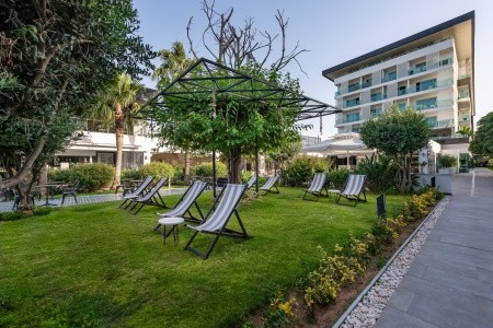 Turecko Turecká riviéra White City Resort 9 dňový pobyt Ultra All inclusive Letecky Letisko: Praha July 2026 (20/07/26-28/07/26)