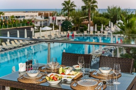 Turecko Turecká riviéra White City Resort 9 dňový pobyt Ultra All inclusive Letecky Letisko: Praha July 2026 (20/07/26-28/07/26)