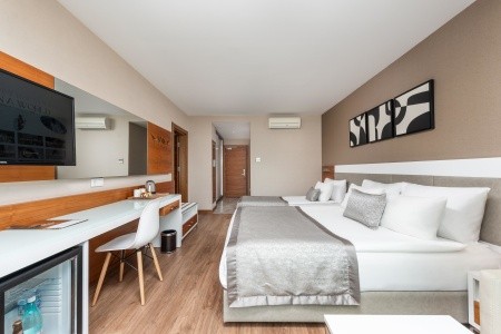 Turecko Turecká riviéra White City Resort 9 dňový pobyt Ultra All inclusive Letecky Letisko: Praha July 2026 (20/07/26-28/07/26)