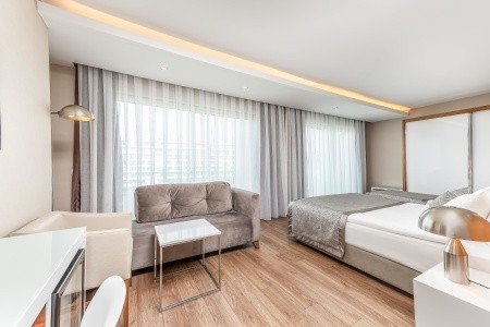 Turecko Turecká riviéra White City Resort 9 dňový pobyt Ultra All inclusive Letecky Letisko: Praha July 2026 (20/07/26-28/07/26)