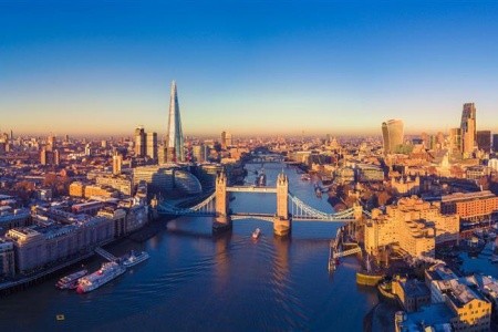 Londýn pre čarodejníkov, Londýn - 4