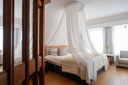 Coral Beach Hotel & Resort - 221