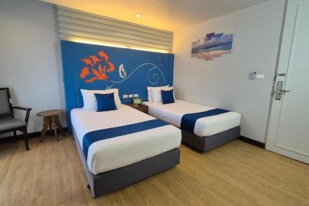 Thajsko Phuket Days Inn By Wyndham Patong Beach Phuket 9 dňový pobyt Raňajky Letecky Letisko: Viedeň December 2026 (14/12/26-22/12/26)