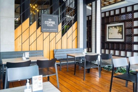 Thajsko Phuket Days Inn By Wyndham Patong Beach Phuket 9 dňový pobyt Raňajky Letecky Letisko: Viedeň December 2026 (14/12/26-22/12/26)