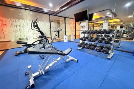 Thajsko Phuket Days Inn By Wyndham Patong Beach Phuket 9 dňový pobyt Raňajky Letecky Letisko: Viedeň December 2026 (14/12/26-22/12/26)