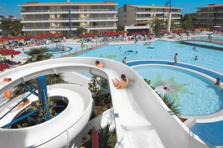 Aparthotel & Villaggio Planetarium Resort