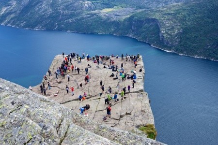 Norské dobrodružství s jízdou vlakem i výstupem na Preikestolen - 12