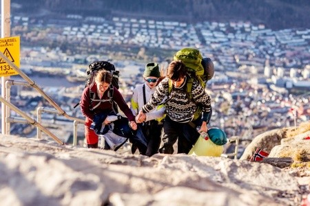 Norské dobrodružství s jízdou vlakem i výstupem na Preikestolen - 16