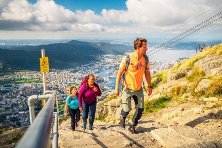 Norské dobrodružství s jízdou vlakem i výstupem na Preikestolen - 17