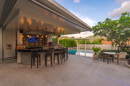 Ramada By Wyndham Phuket Deevana - 37