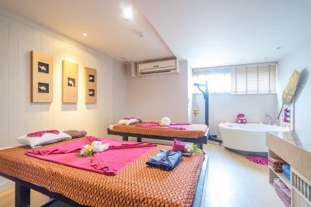 Ramada By Wyndham Phuket Deevana - 52