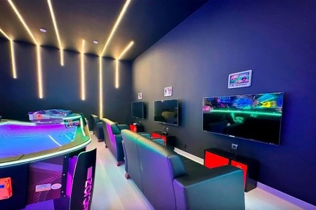 Blue Wave Suite - 20