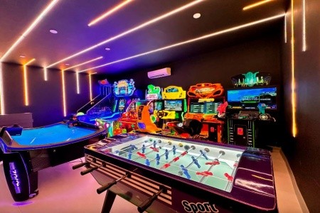 Blue Wave Suite - 21