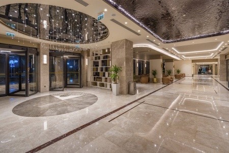 Turecko Kemer Özkaymak Marina 14 dňový pobyt Ultra All inclusive Letecky Letisko: Praha July 2026 (13/07/26-26/07/26)