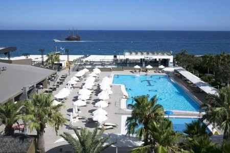 Sailors Beach Club - 5