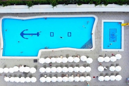 Sailors Beach Club - 6