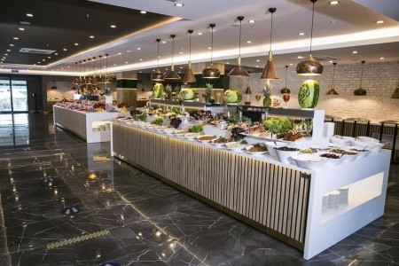 Sailors Beach Club - 13