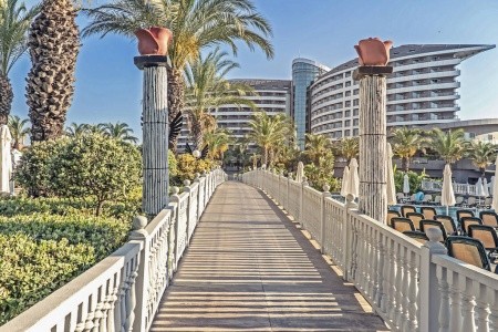 Turecko Antalya Royal Wings 9 dňový pobyt Ultra All inclusive Letecky Letisko: Praha August 2026 (31/08/26- 8/09/26)