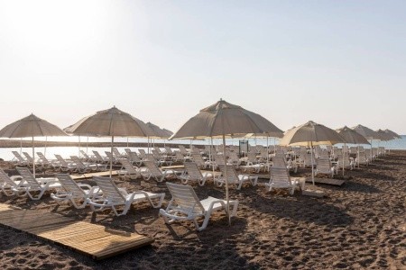 Greenwood Suites Resort - 6